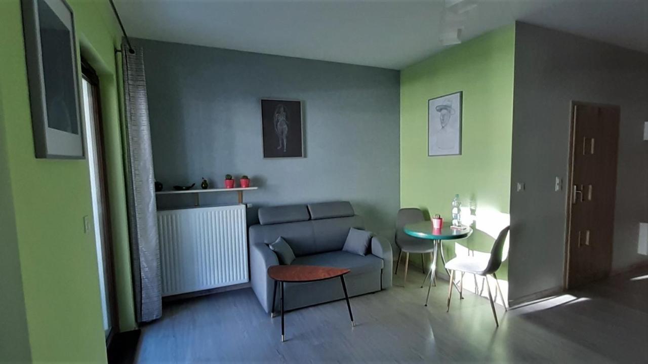 Green Wilanow Apartment With Free Parking Varšava Exteriér fotografie